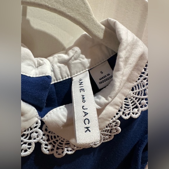 Janie & Jack lace collar dress in size 5. - Picture 4 of 4